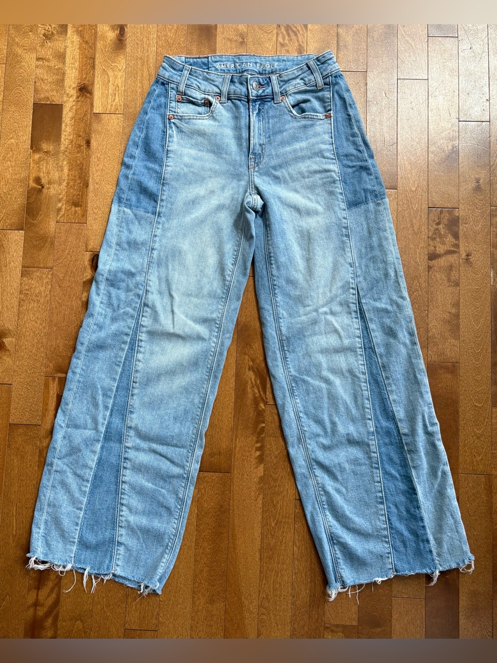 American Eagle Low-Rise Baggy Wide Leg Colorblock Jeans – Size 00 Regular